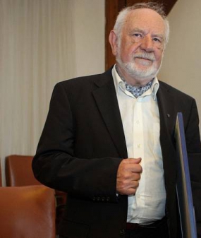 Prof. PhDr. Josef Jařab, CSc., Americanist, university professor and literary scientist